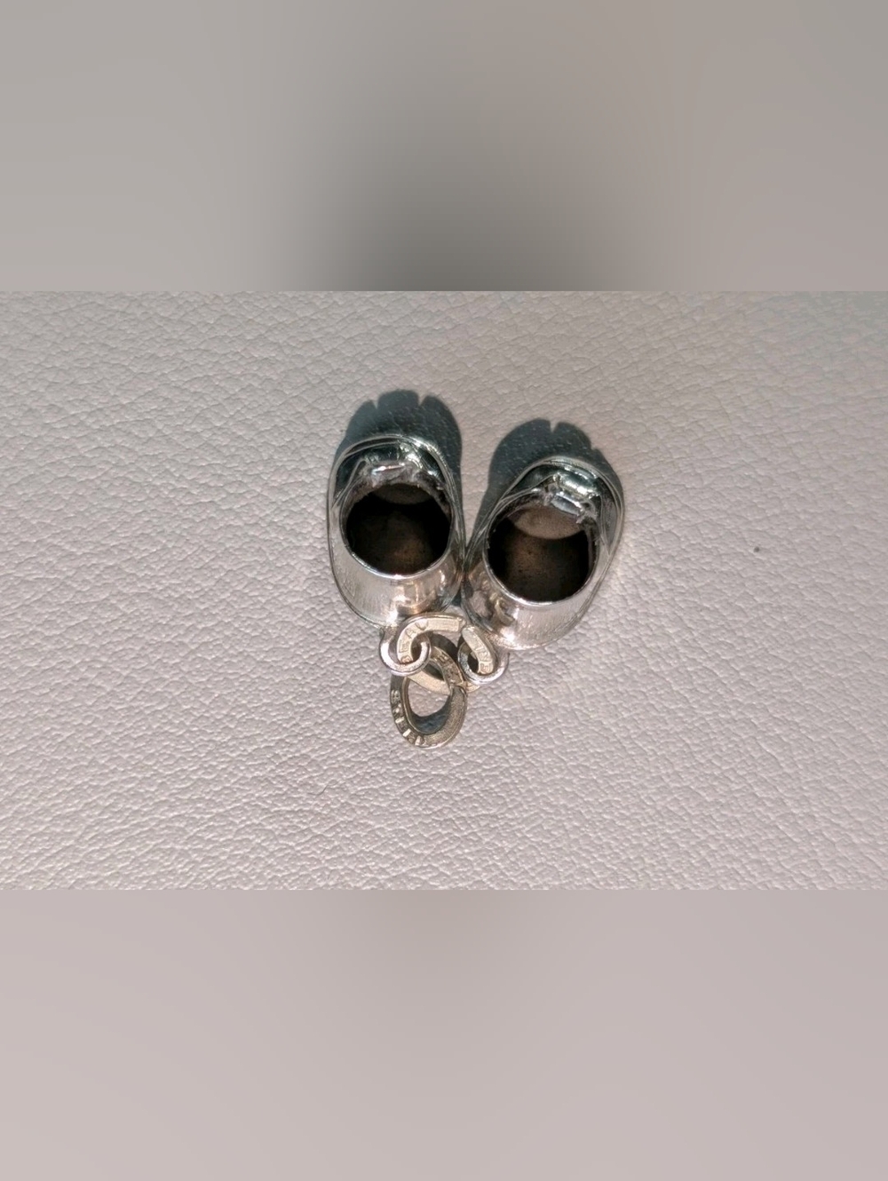 Vintage Silver B Beau Sterling Pair Baby Shoe Booties Small Charm Collectible - Picture 13 of 16